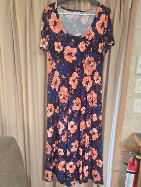 Lularoe dress size large nwot floral CUTE